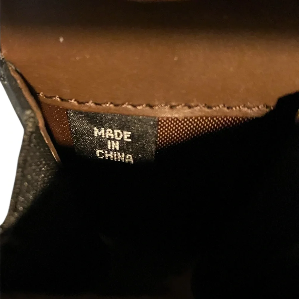 Coach elegant leather